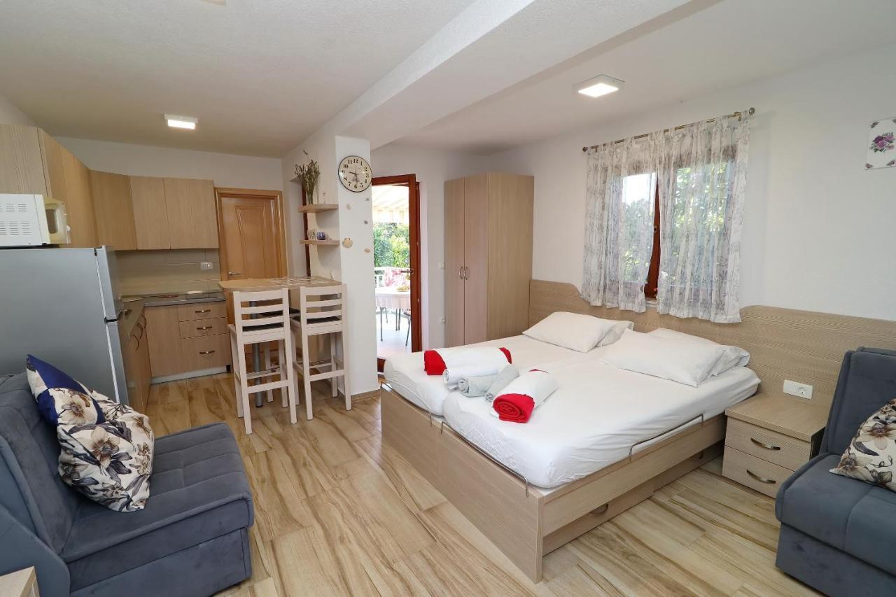Seaside Apartments Hrkac 奥瑞比克 外观 照片