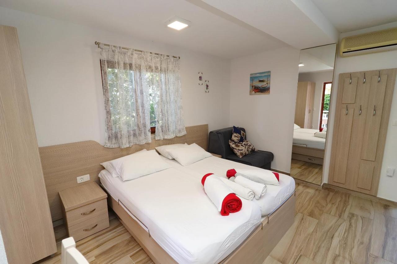 Seaside Apartments Hrkac 奥瑞比克 外观 照片